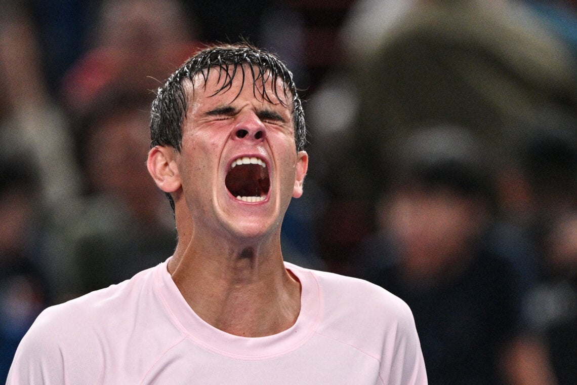 Rafael Jodar brüllt bei der Feier während seines Halbfinalsiegs beim Shanghai Masters über Daniil Medvedev am 17. Oktober 2026