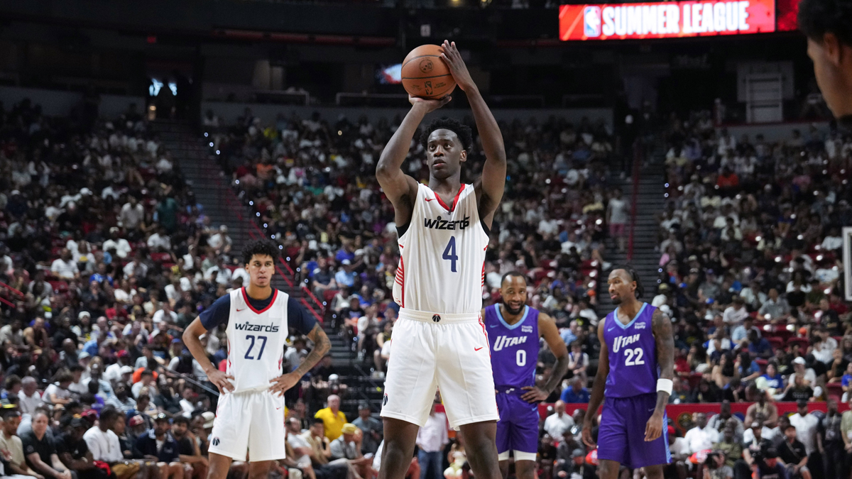 AJ Dybantsa shoots a free throw for Washington in Summer League