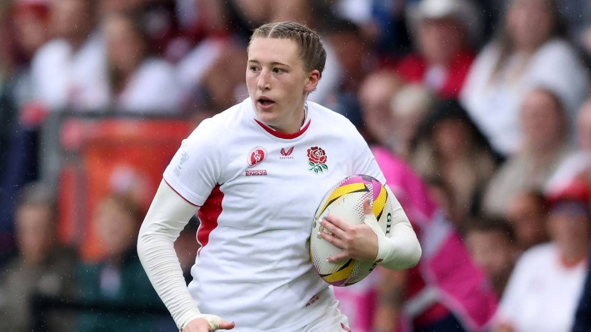 Emma Sing, the Red Roses full-back who replaces Kildunne