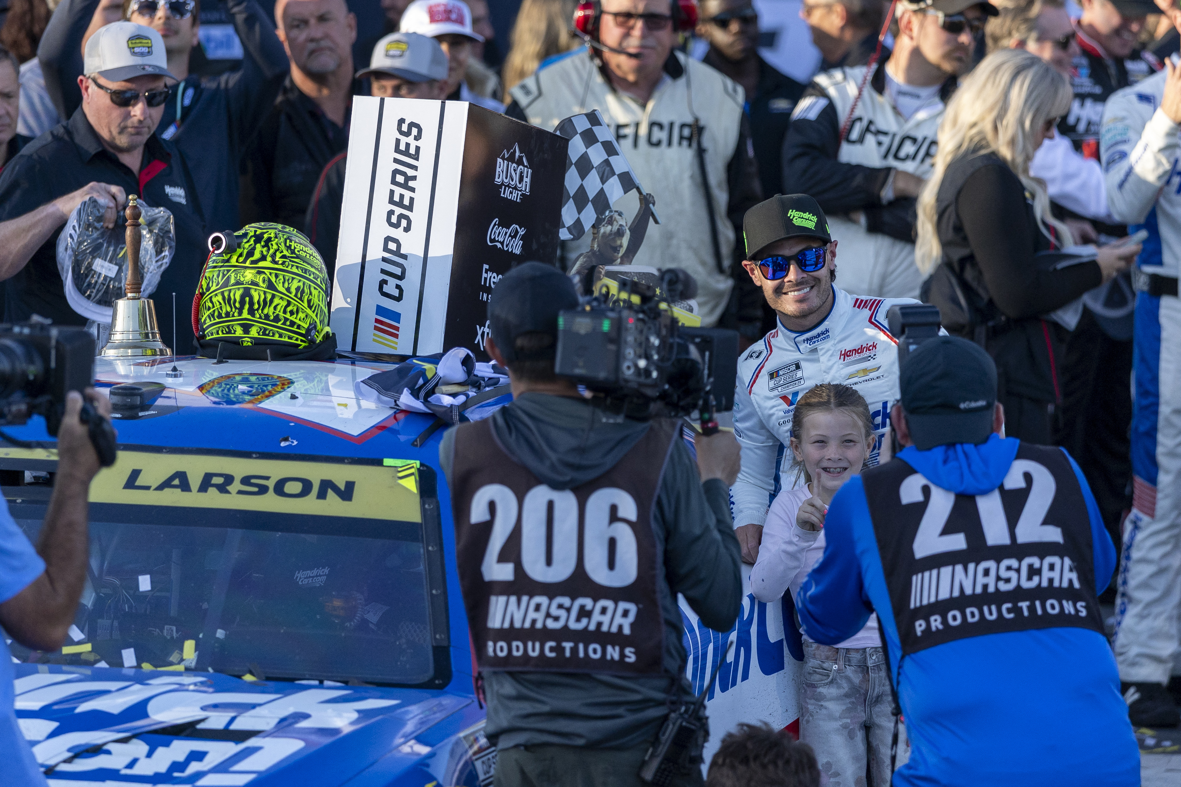 Kyle Larson's last-lap miracle at Talladega puts a third NASCAR title within reach - inside1