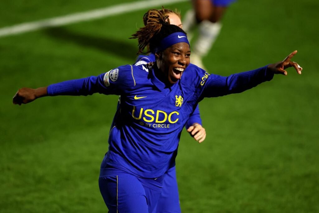 Carpenter and Buchanan strike as Chelsea beat Roma 2-0 to stay unbeaten in Europe - inside1