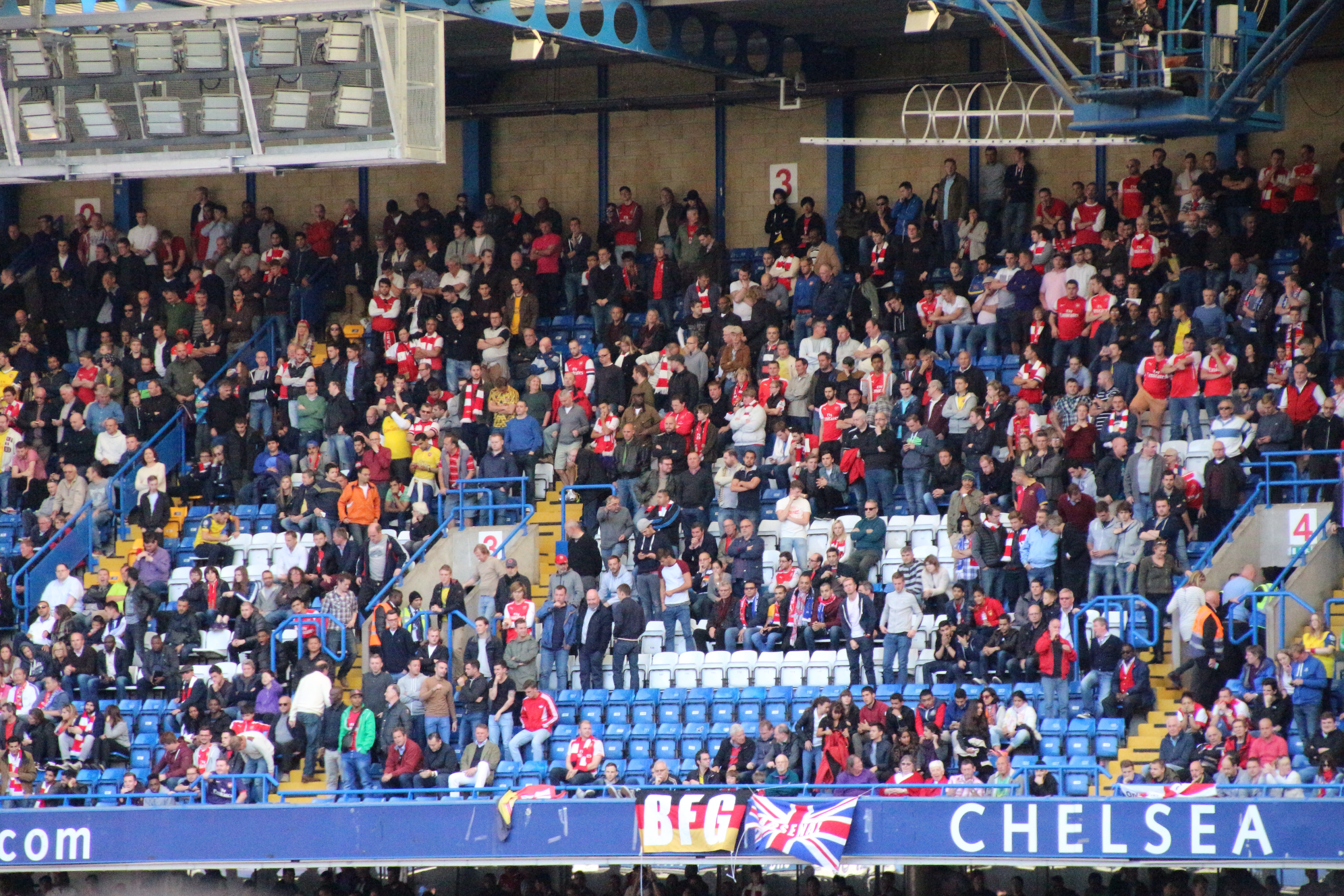 Chelsea 2-0 Manchester United: Rogers and Palmer sink ten-man United - inside2