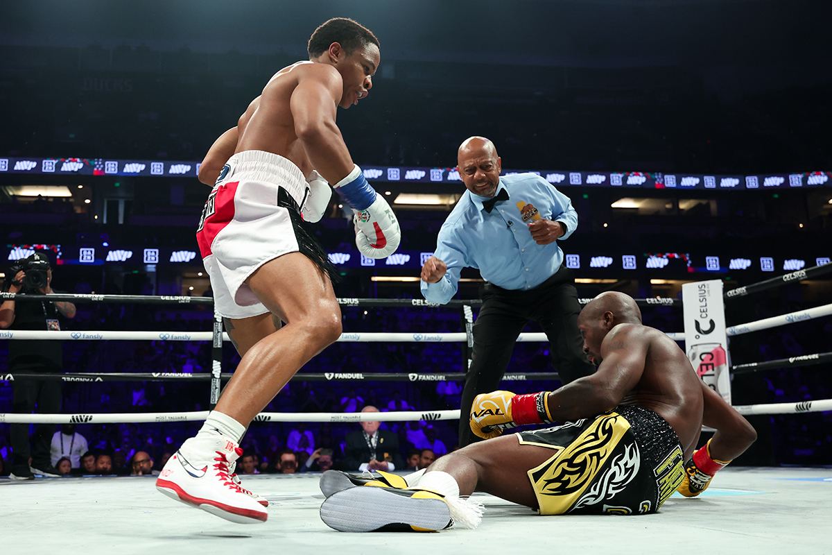 File photo: Floyd Schofield in action during his 2025 stoppage win over Farmer in New York. (NY Fights)
