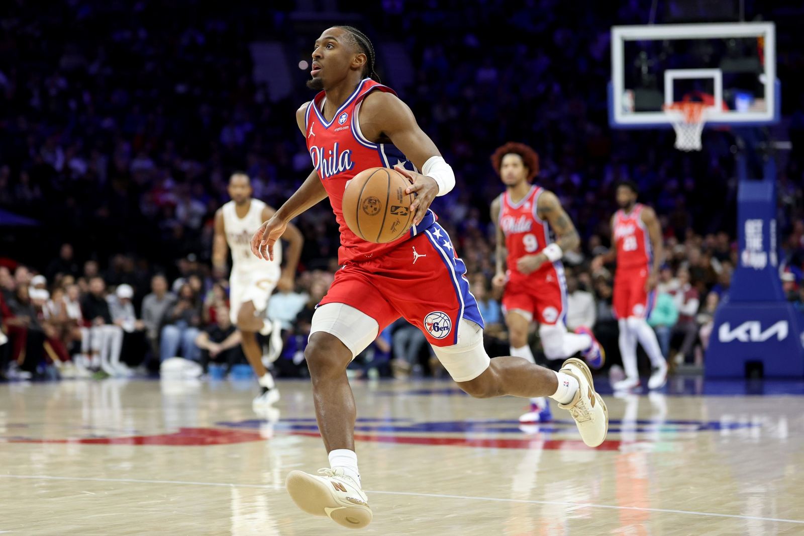 Tyrese Maxey pushes the ball upcourt for the 76ers against the Cavaliers