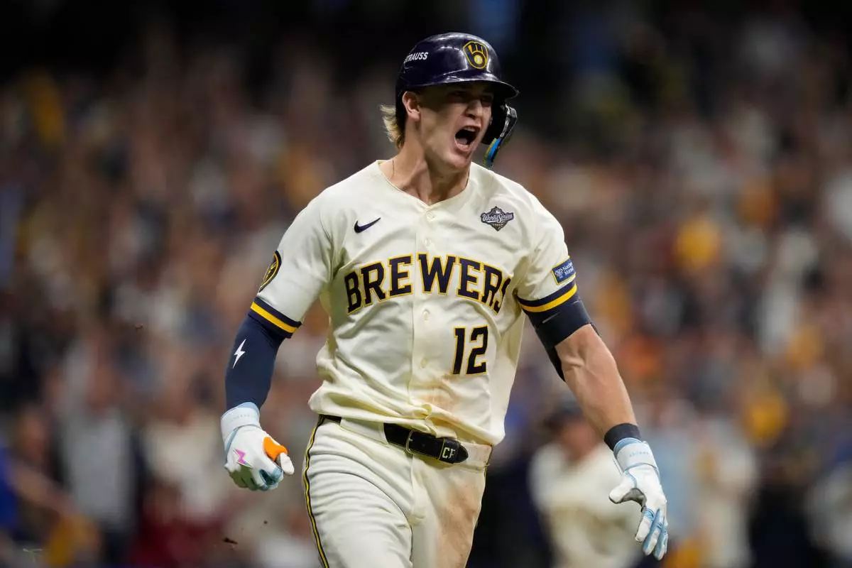 Milwaukee Brewers players celebrate during World Series Game 2 against the Tampa Bay Rays