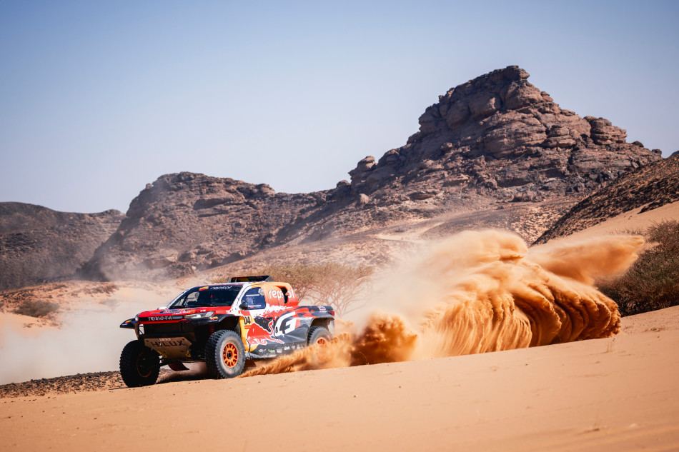 Dakar Rally car pictured in the FIA's Dakar 2027 announcement